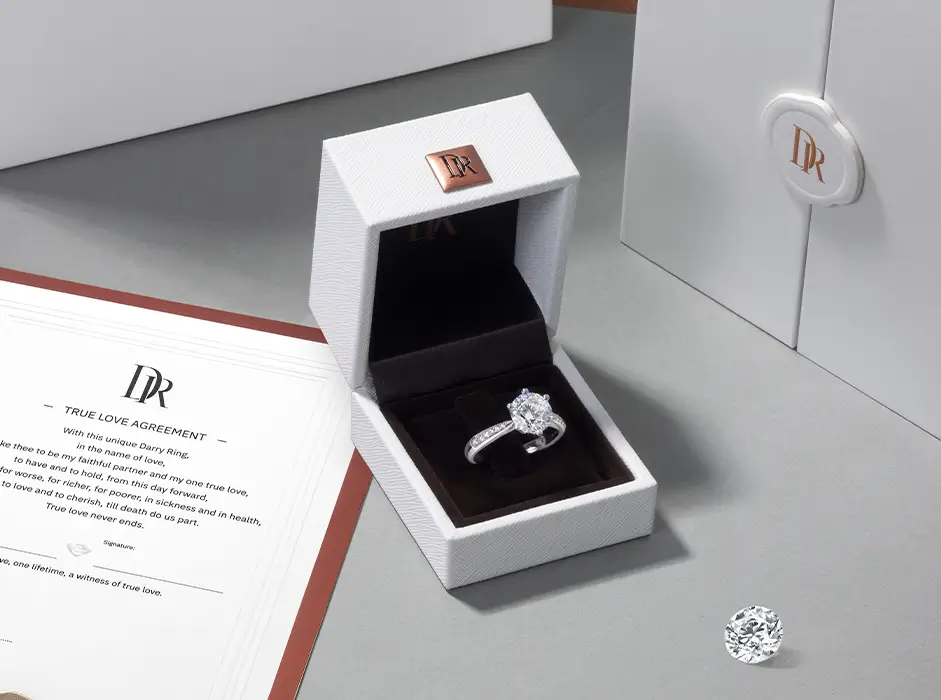 darry ring box